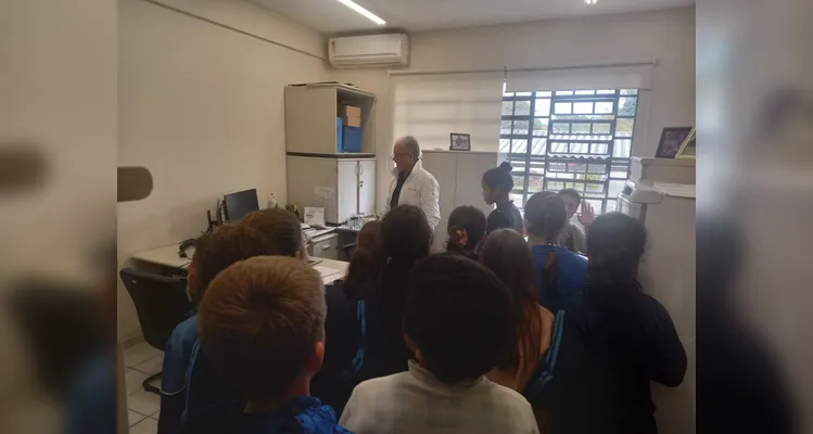A visita possibilitou aos alunos compreender como funciona o dia a dia do Fórum.