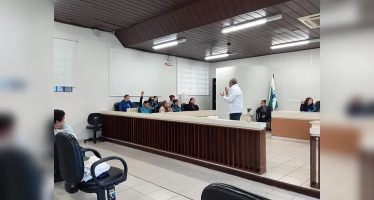 A visita possibilitou aos alunos compreender como funciona o dia a dia do Fórum.