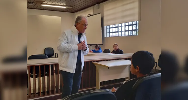 A visita possibilitou aos alunos compreender como funciona o dia a dia do Fórum.