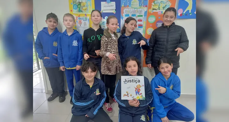 A classe também realizou variadas ações em sala de aula.