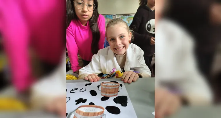 Os alunos assistiram ao conteúdo do projeto, realizaram rodas de conversa e confeccionaram gráficos sobre o consumo de leite.