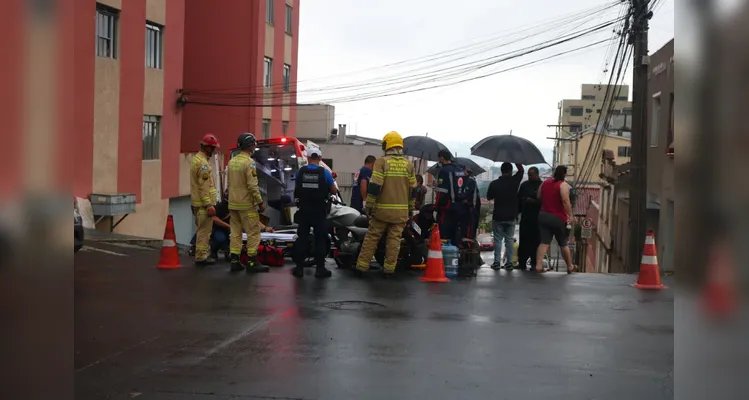 Acidente na 'Balduíno Taques' deixa motociclista ferido em PG