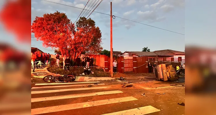 Motociclista é entubado após grave colisão com dois carros em PG