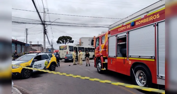 Uma equipe da Polícia Militar (PM) registrou boletim de ocorrência do acidente. As causas devem ser apuradas.