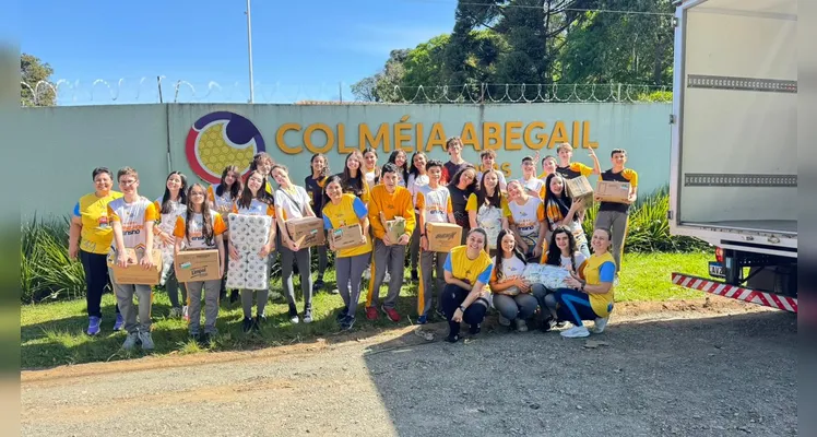 Colégio Santo Ângelo transforma realidades com o Projeto Todos Por Um!