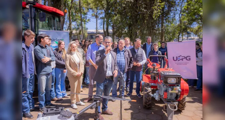 Roni Miranda e Bakri entregam R$ 700 mil para modernizar Colégio Agrícola