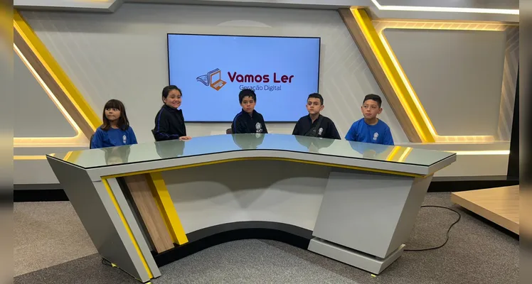 Veja a série de registros da cerimônia que encantou os estudantes.