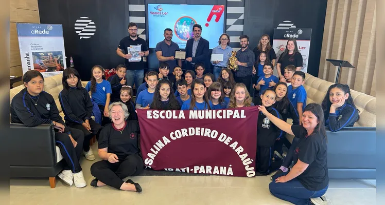 Veja a série de registros da cerimônia que encantou os estudantes.