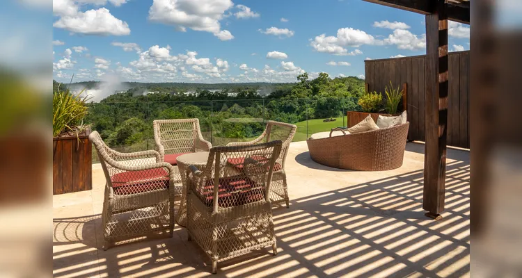 Coluna RC destaca programação especial de Natal e Réveillon do Gran Meliá Iguazú