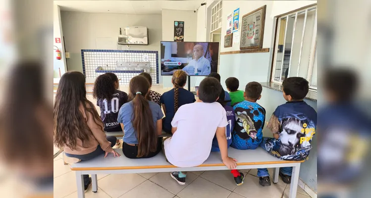 Confira algumas das atividades realizadas pelos alunos do projeto com os materiais da parceria.