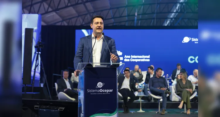 Ratinho Junior discursou para mais de 2 mil cooperativistas.