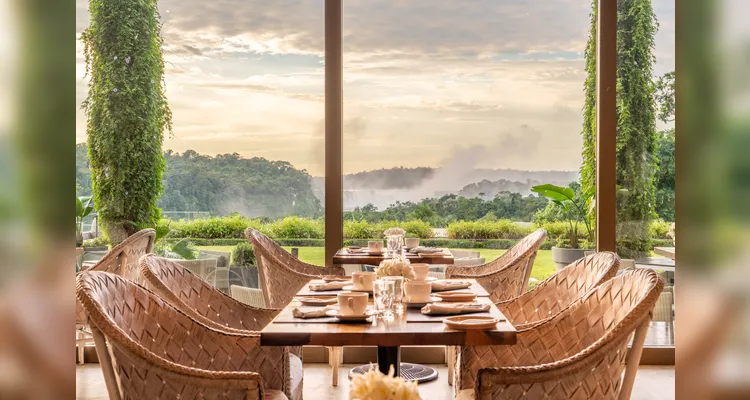 Coluna RC destaca programação especial de Natal e Réveillon do Gran Meliá Iguazú