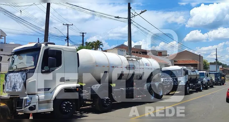 Um cortejo fúnebre foi realizado ao longo da tarde deste domingo (23) em Telêmaco Borba.