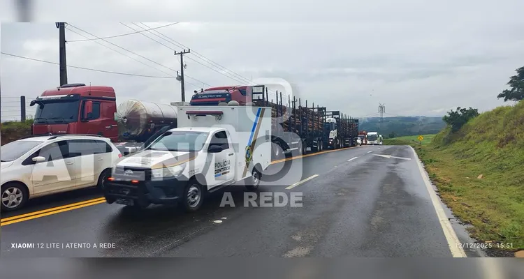 Motociclista morre esmagado por caminhão entre Telêmaco Borba e Ortigueira