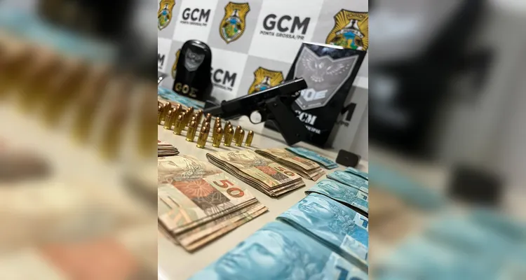 Homem é preso com arma irregular e R$ 50 mil após briga familiar em Ponta Grossa
