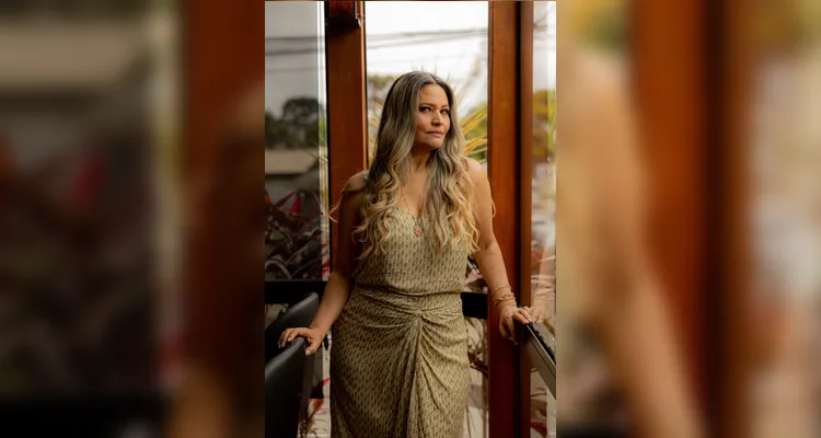 Coluna RC entrevista Elisângela Januário