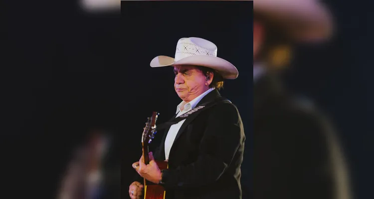 Chitãozinho e Xororó lotam Centro de Eventos durante último dia de shows na 34ª München