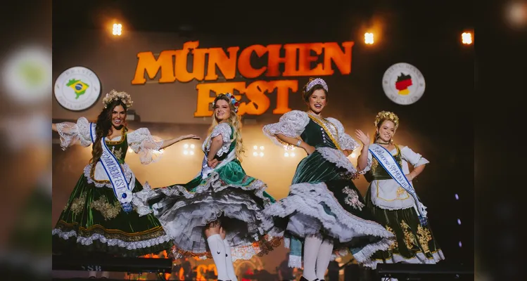 Chitãozinho e Xororó lotam Centro de Eventos durante último dia de shows na 34ª München