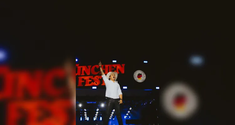 Chitãozinho e Xororó lotam Centro de Eventos durante último dia de shows na 34ª München