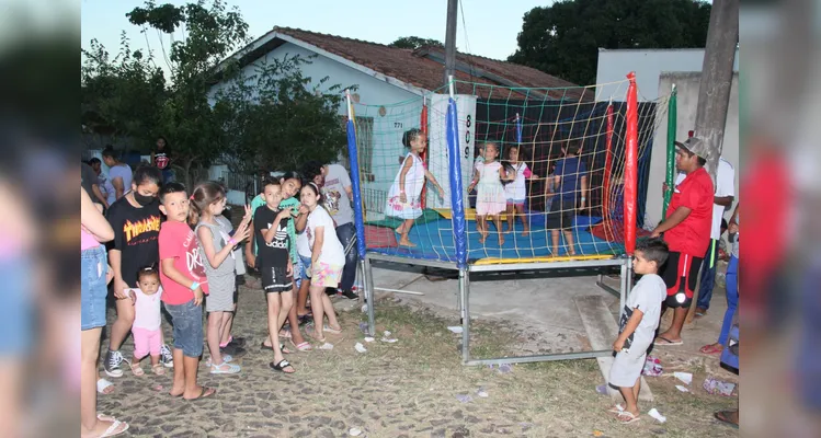 Moradores de Ponta Grossa organizam evento solidário de Natal na cidade