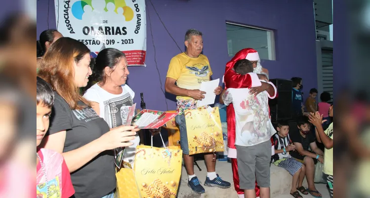 Moradores de Ponta Grossa organizam evento solidário de Natal na cidade