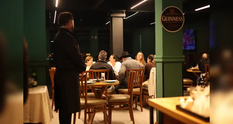 Ambiente é amplo, com atendimento personalizado