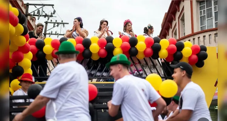 Festa alemã marca final de semana da München na 'Vicente Machado'