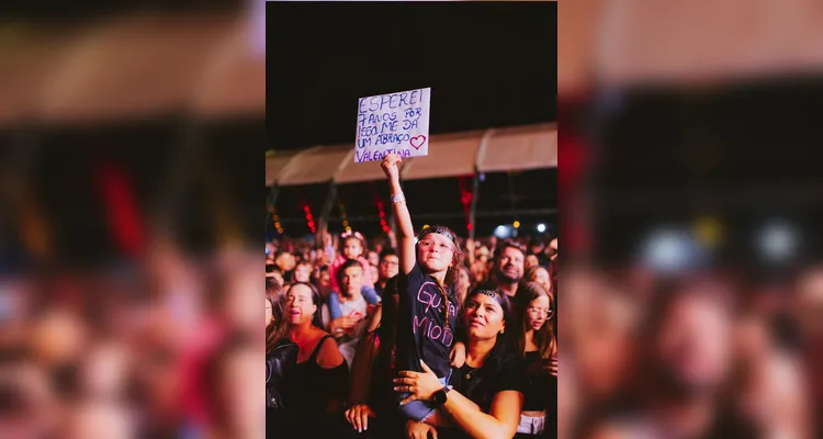 Gustavo Mioto lota Centro de Eventos na penúltima noite da 34ª Münchenfest