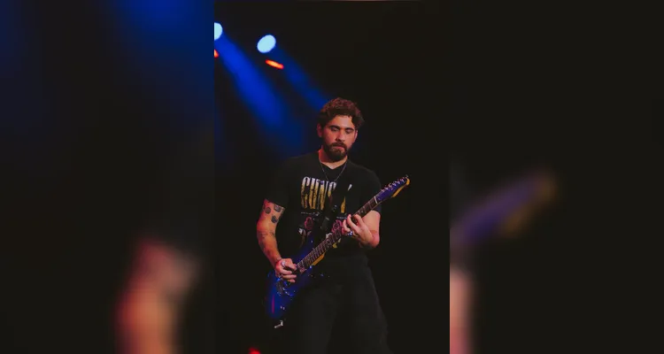 Gustavo Mioto lota Centro de Eventos na penúltima noite da 34ª Münchenfest