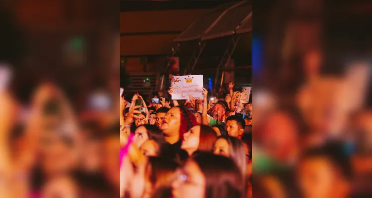 Gustavo Mioto lota Centro de Eventos na penúltima noite da 34ª Münchenfest