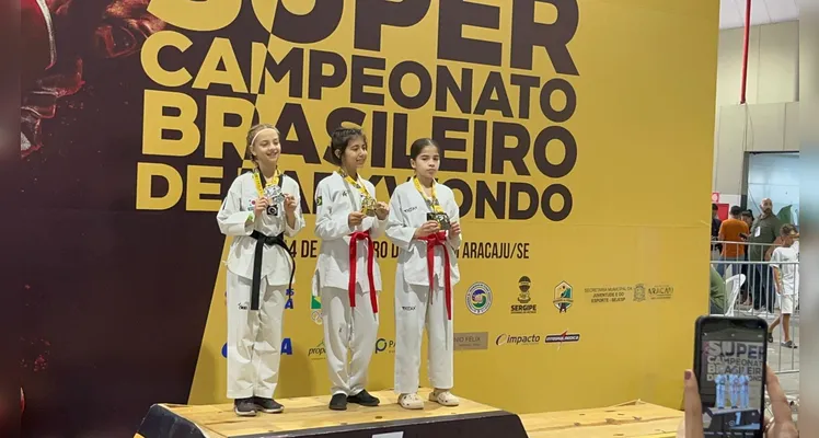 Professor de Ponta Grossa é eleito melhor técnico na categoria infantil de Taekwondo