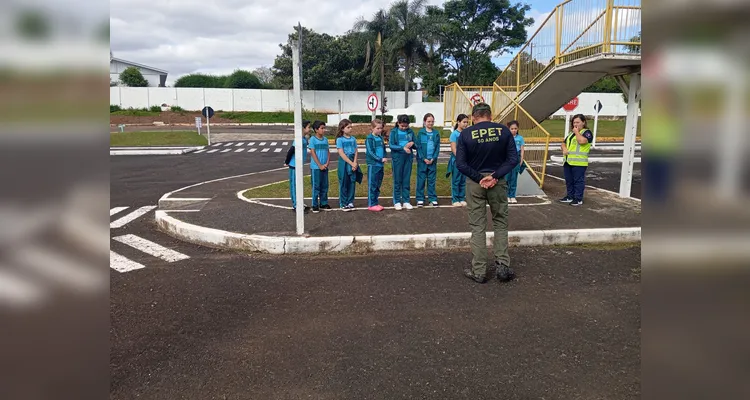 Confira os registros do trabalho dentro e fora da sala de aula.