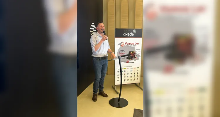 Diversos momentos trouxeram uma manhã especial com visita guiada, lanche e prêmio aos estudantes.