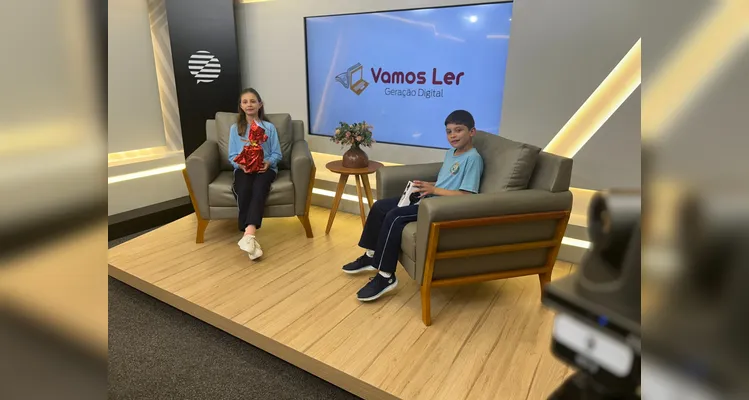 Diversos momentos trouxeram uma manhã especial com visita guiada, lanche e prêmio aos estudantes.