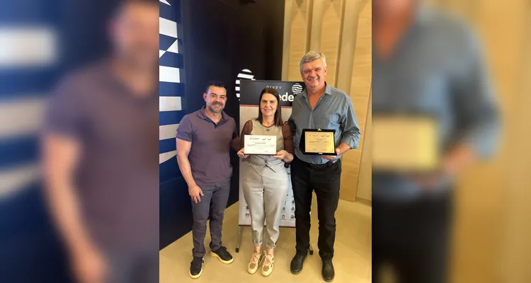 Confira os principais momentos do diversificado evento de premiação na tarde desta terça-feira (4).