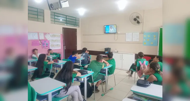 Confira os registros do diversificado trabalho dentro e fora da sala de aula.