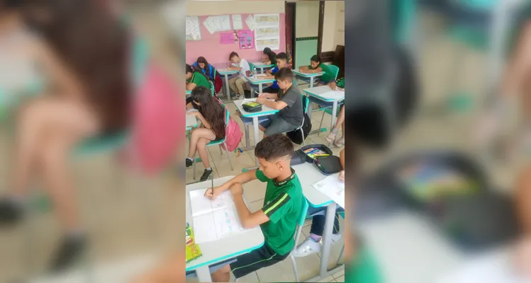 Confira os registros do diversificado trabalho dentro e fora da sala de aula.