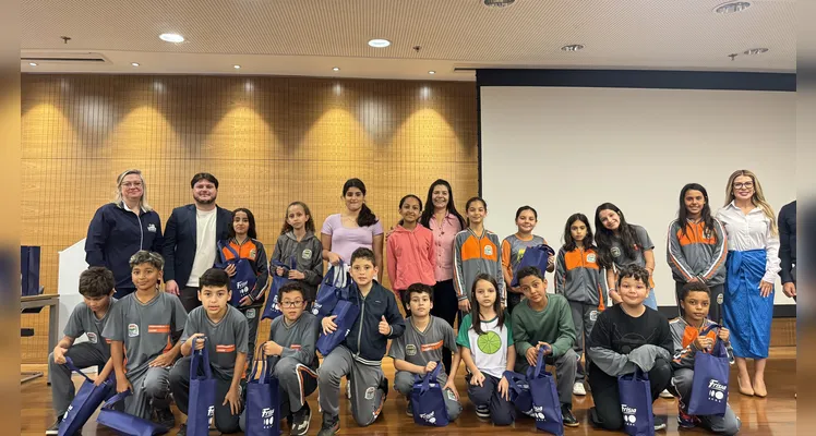 Confira todos os detalhes da premiação do Vamos Ler com a Frísia.