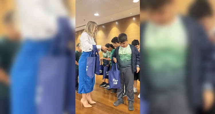 Confira todos os detalhes da premiação do Vamos Ler com a Frísia.