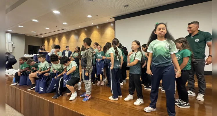 Confira todos os detalhes da premiação do Vamos Ler com a Frísia.