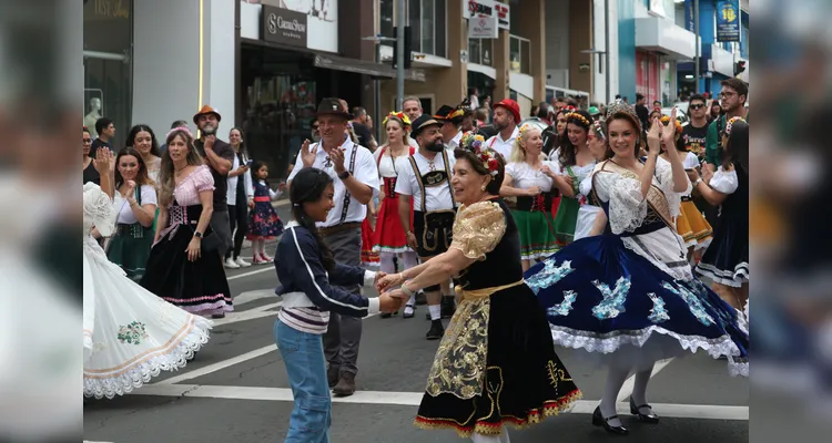 Ao todo, 32 blocos participaram da Festa Nacional do Chope Escuro neste ano.