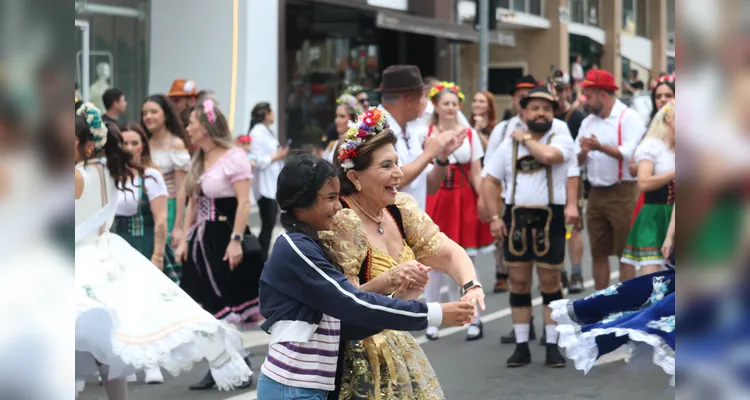 Ao todo, 32 blocos participaram da Festa Nacional do Chope Escuro neste ano.