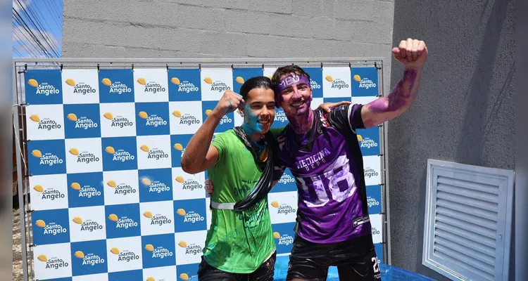 Alunos do Santo Ângelo celebram sua aprovação no PSS 2025 da UEPG