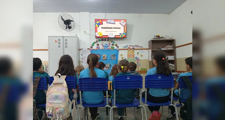 Confira os registros do trabalho dentro e fora da sala de aula.