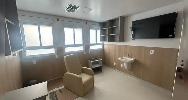 As reformas, realizadas juntamente com a Itaipu, permitiram a expansão do setor de Maternidade do hospital |