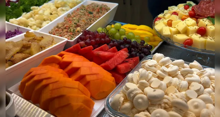 Panificadora e Confeitaria conta com almoço completo e café colonial bastante variado