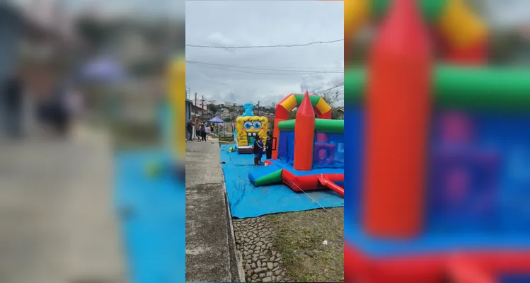 'Natal Solidário Olarias' presenteia crianças com cestas básicas em PG