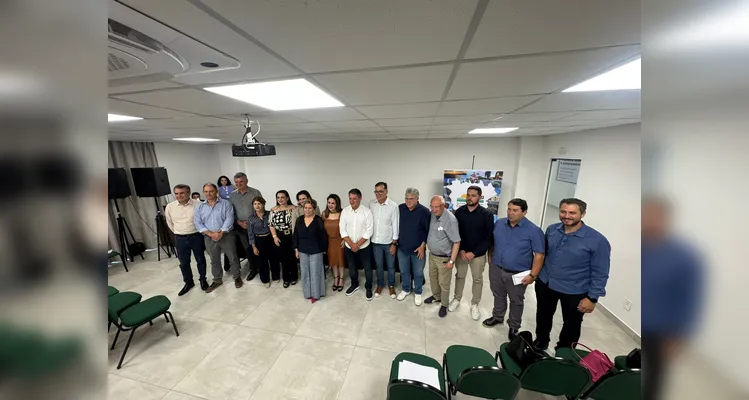 Nova diretoria da AMCG é aclamada em evento em Ponta Grossa