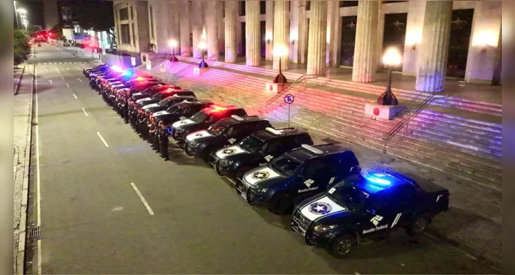 Também participam da operação a Receita Federal e a Secretaria da Fazenda.