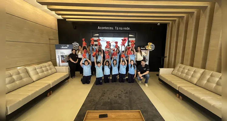 Premiação com a rede municipal de Rio Azul.